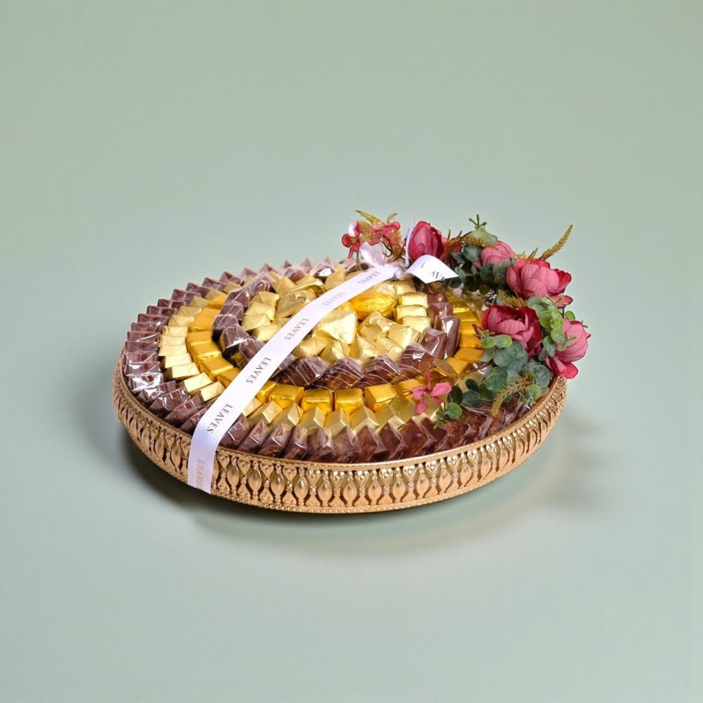 Golden Bloom Round Tray