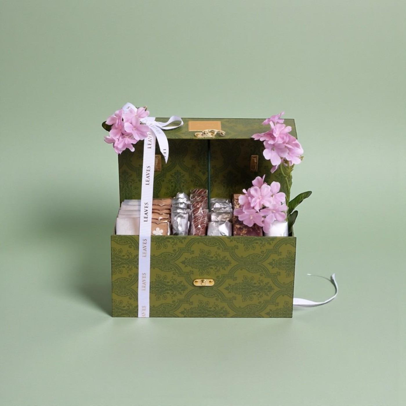 Verdant Heritage Chest